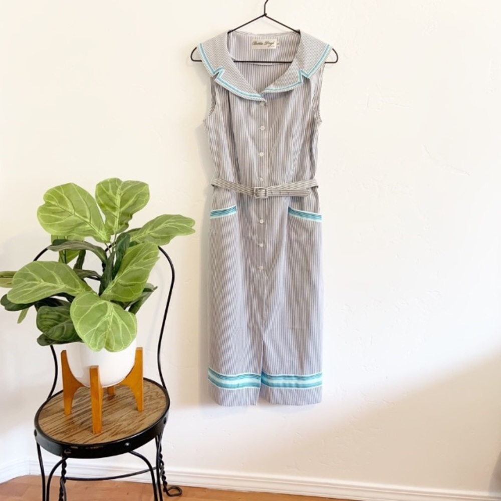 Betty Paige Fitted Belted Dress SZ L